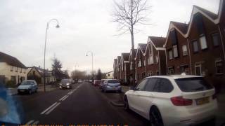 Dutch Dashcam - Hellevoetsluis - Opa Blokkeert De Weg Met Afslaan - Grandpa Blocking The Road