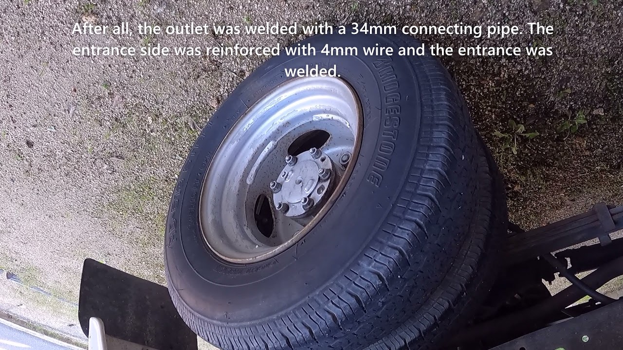 ライトエース トラック 1985 LKM21 のマフラー修理 Muffler repair with monotaro putty of