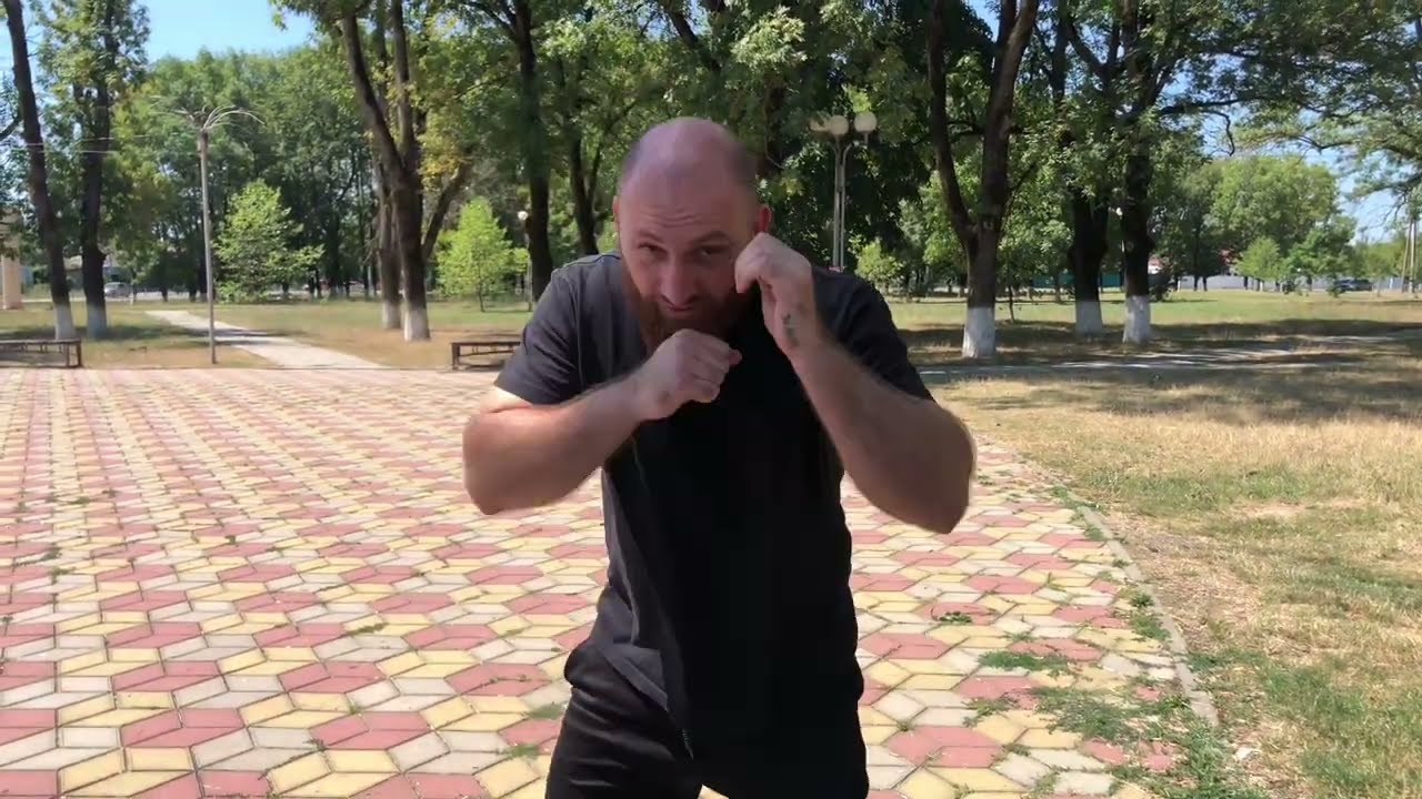 Коронка Джо Фрезера, левый боковой на скачке!