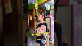 "BISMILLAH DULU... TERUS MINTA YANG GRATIS DONG PAK 😂🤲"