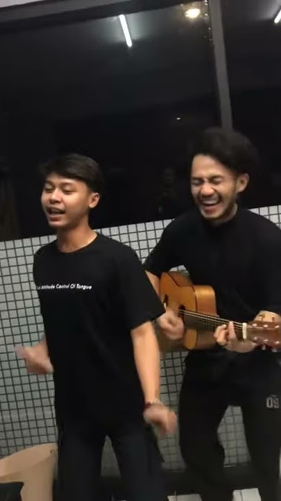 Story Wa-Kereta Malam(Juwita Bahar)