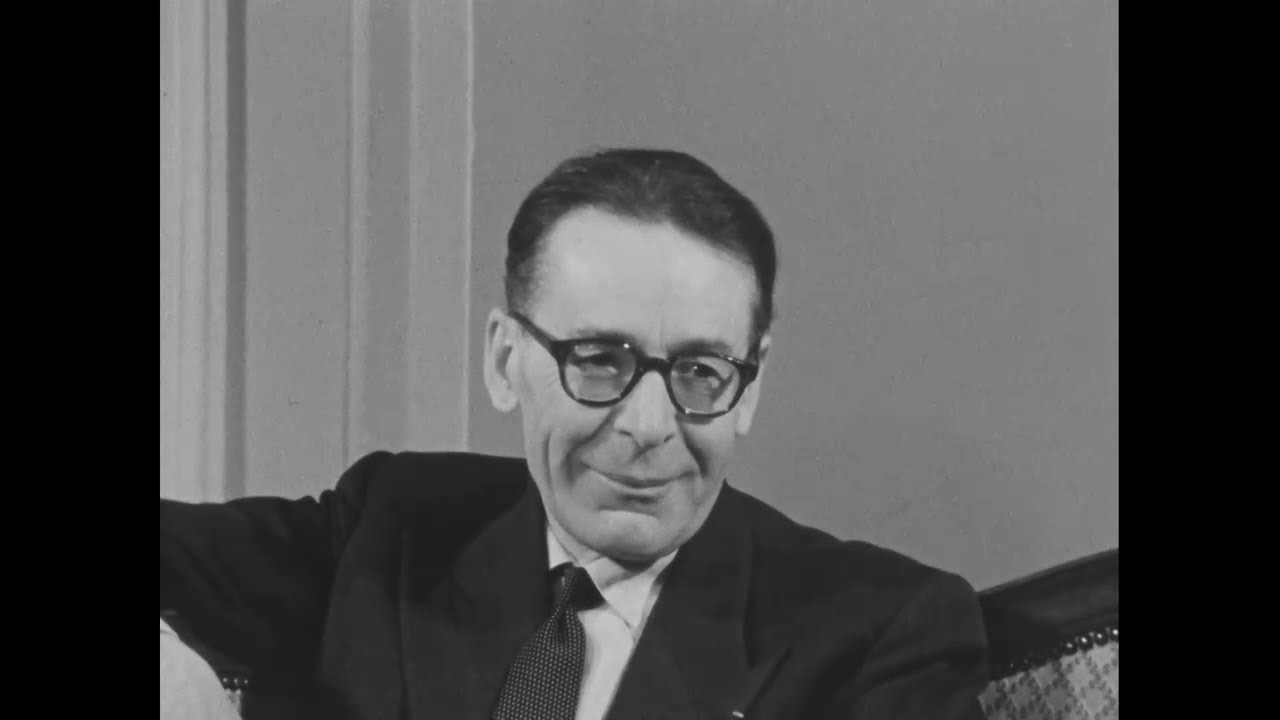 Henri Guillemin interviewé sur la Commune de Paris, Victor Hugo, Emile Zola, Charles Peguy...