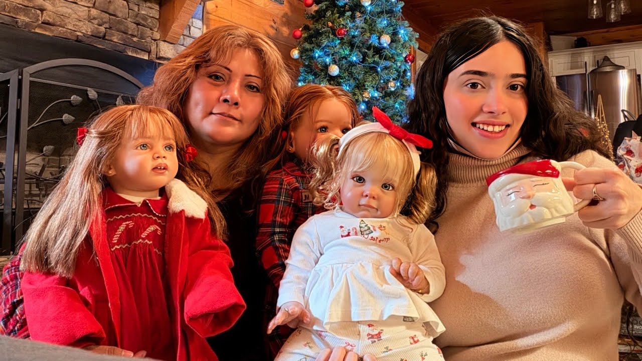 CELEBRAMOS NAVIDAD Y NOCHE BUENA EN UNA CABAÑA CON MI BEBE REBORN ADENAY Y AMIGAS EMILY Y FRITZY