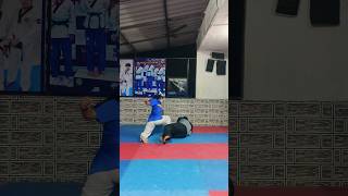 Street Road Fight Self Defense 🥋 Must Know Survival Skills! 🔥#shorts #youtubeshorts #selfdefense