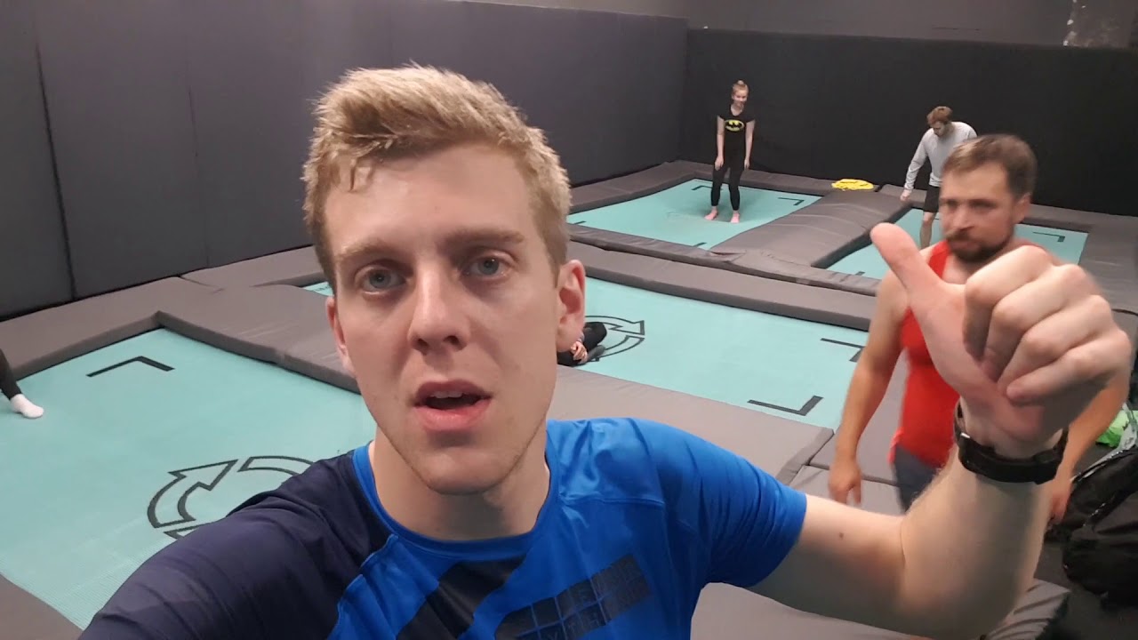 БАТУТНЫЙ ЗАЛ DO A FLIP МОСКВА НА КУТУЗОВСКОМ ПРОСПЕКТЕ ОБЗОР ОТ UNITRAMP