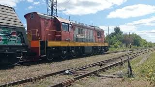 Манёвры Тепловоза ЧМЭ3-2114 На Станции Металлист
