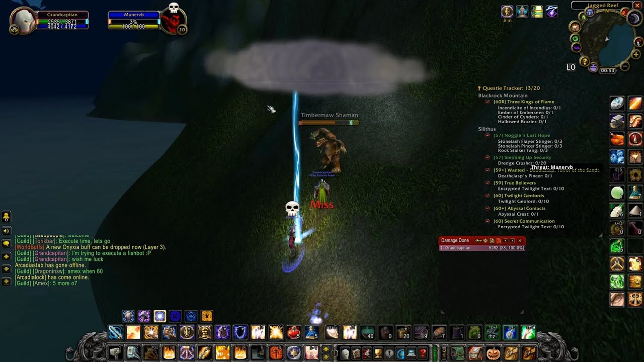 WoW classic HC killing a fishbot in Azshara with furbolgs again