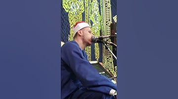 مقطع من آخر سورة النجم وأول سورة القمر بصوت الشيخ احمد محمد فرج