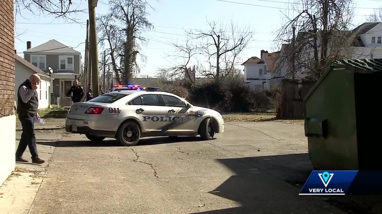 LMPD: 2 shot in Shawnee, at least 4 people handcuffed during SWAT standoff