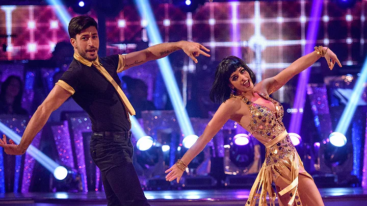 Georgia May Foote & Giovanni Pernice Charleston to...