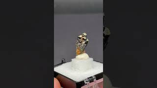 Video preview: Fan-Shaped Epidote — Handan, Hebei, China