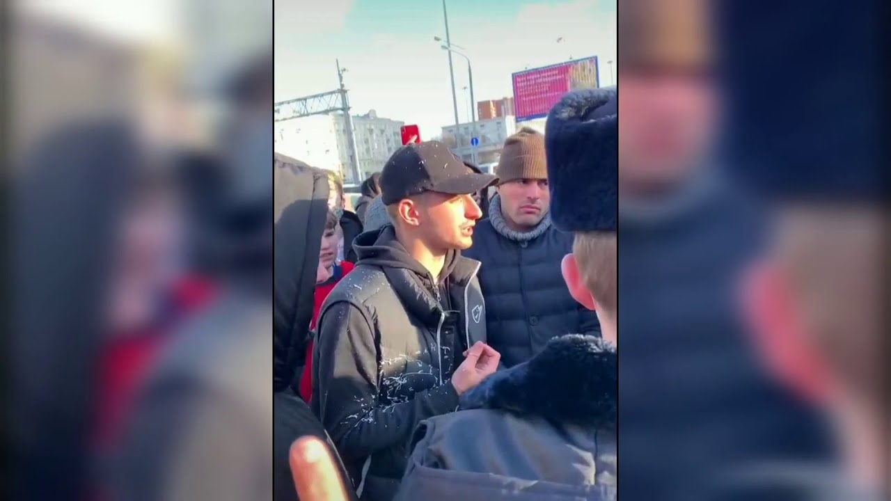 Литвин сбросил с моста мерседес