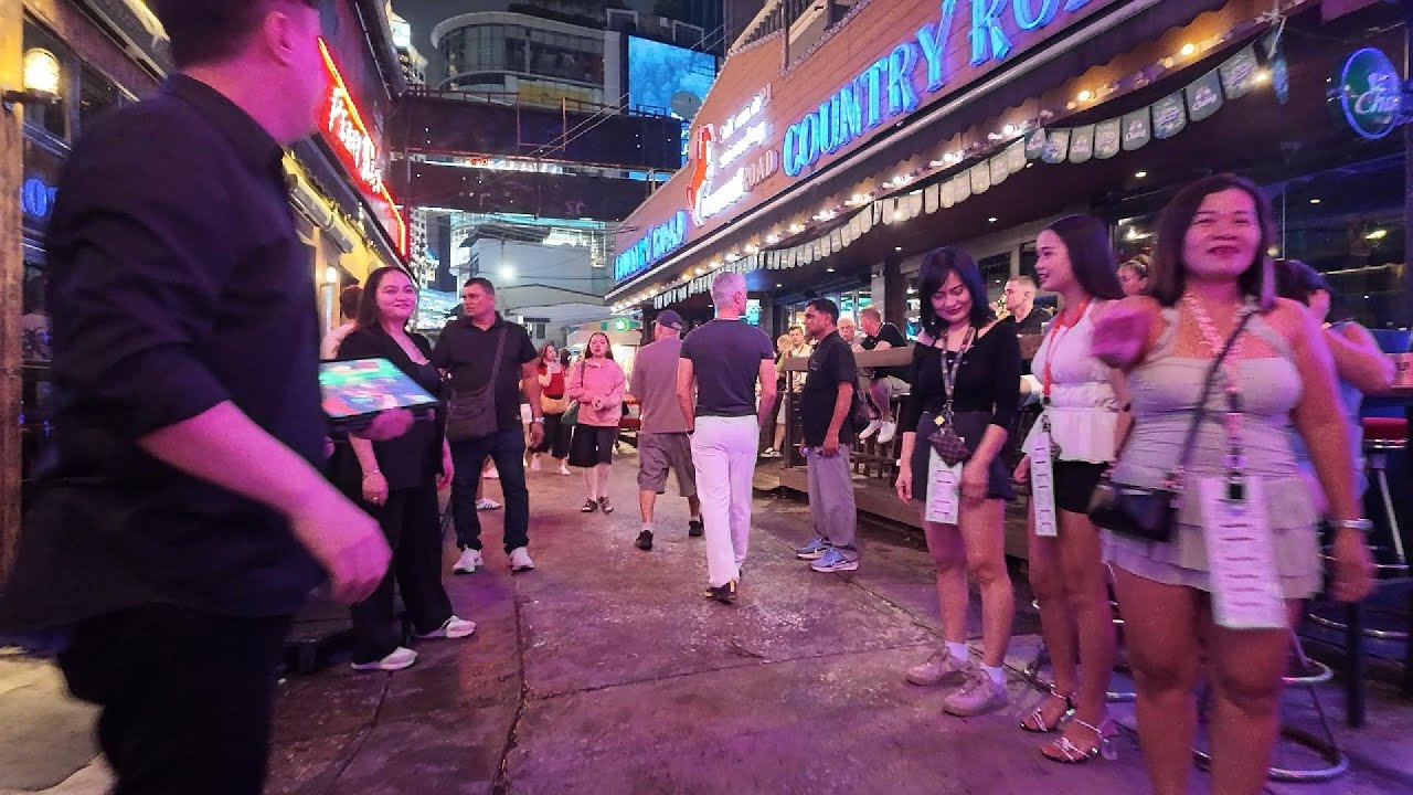 Bangkok nightlife 2025. Unfiltered nightlife walking tour on soi cowboy, soi 23 and montri road.