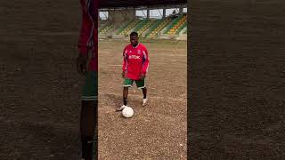 Jayjay Okocha step over tutorial ⚽️subscribe for more #footballskills #footballtutorials #skills