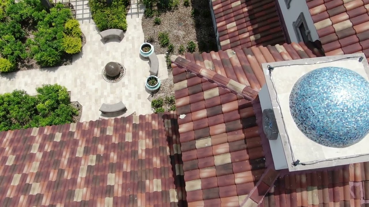 4605 Ponds Edge Road 2