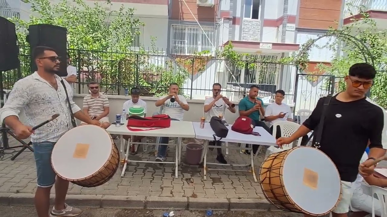 İLHAN ÇUBUKCU - GÜLHAN ÇUBUKCU - ACEM KIZI #zurna #türküler #türkü #müzik #saz #söke #muğla