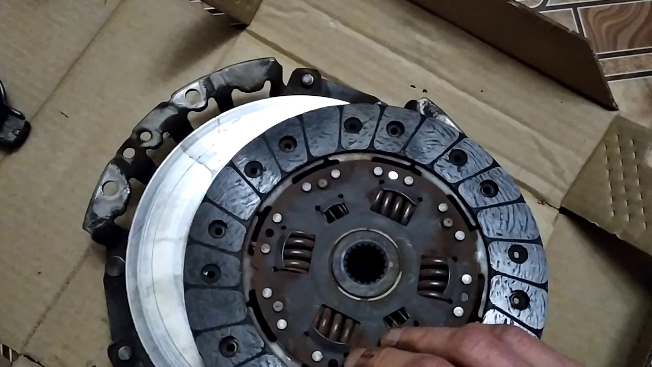 сцепление Luk на приоре 95000,можно было бы не менять. - YouTube