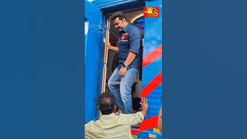 തന്റെ കാരവനിൽ നിന്നും പുതിയ സിനിമയുടെ പൂജക്കിറങ്ങിവരുന്ന ഇന്ദ്രജിത് #shorts #shortvideo #shortsfeed