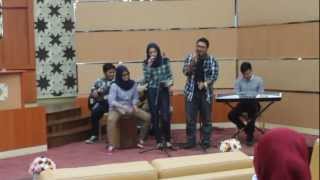 Download Lagu Pergilah Kasih (Chrisye Cover) - Central 13th MP3