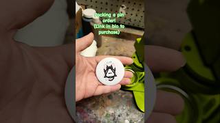 cat pin! #furry #antizoo #dinomask #fursuiters #therian cat pin! #furry #antizoo #dinomask #fursuiters #therian