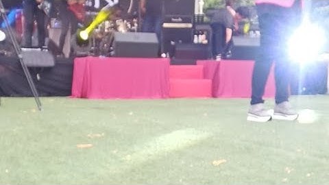 Azlan And The Typewriter