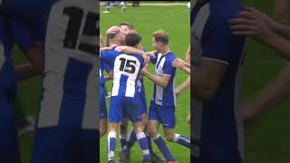 Job Cox maakt namens Urmondia werelddoelpunt in derby tegen IVS
