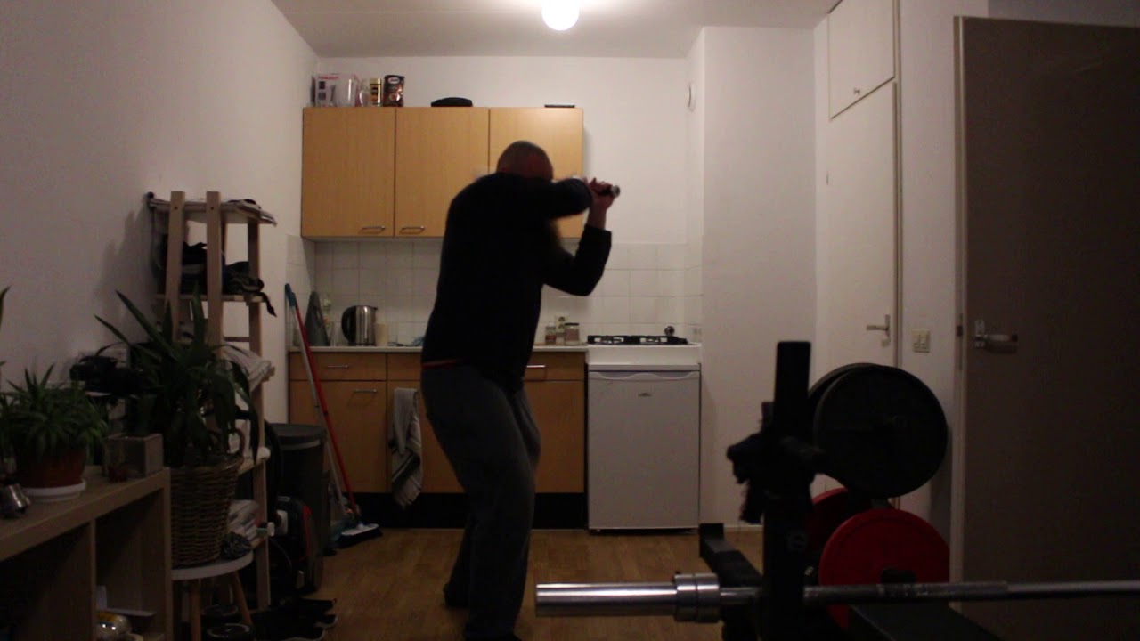 Improvised mace, blunt weapon training with the right leg forward 1