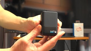 GoPro用デュアルバッテリーチャージャー開梱　セットの内容物　JPY 6,910 購入