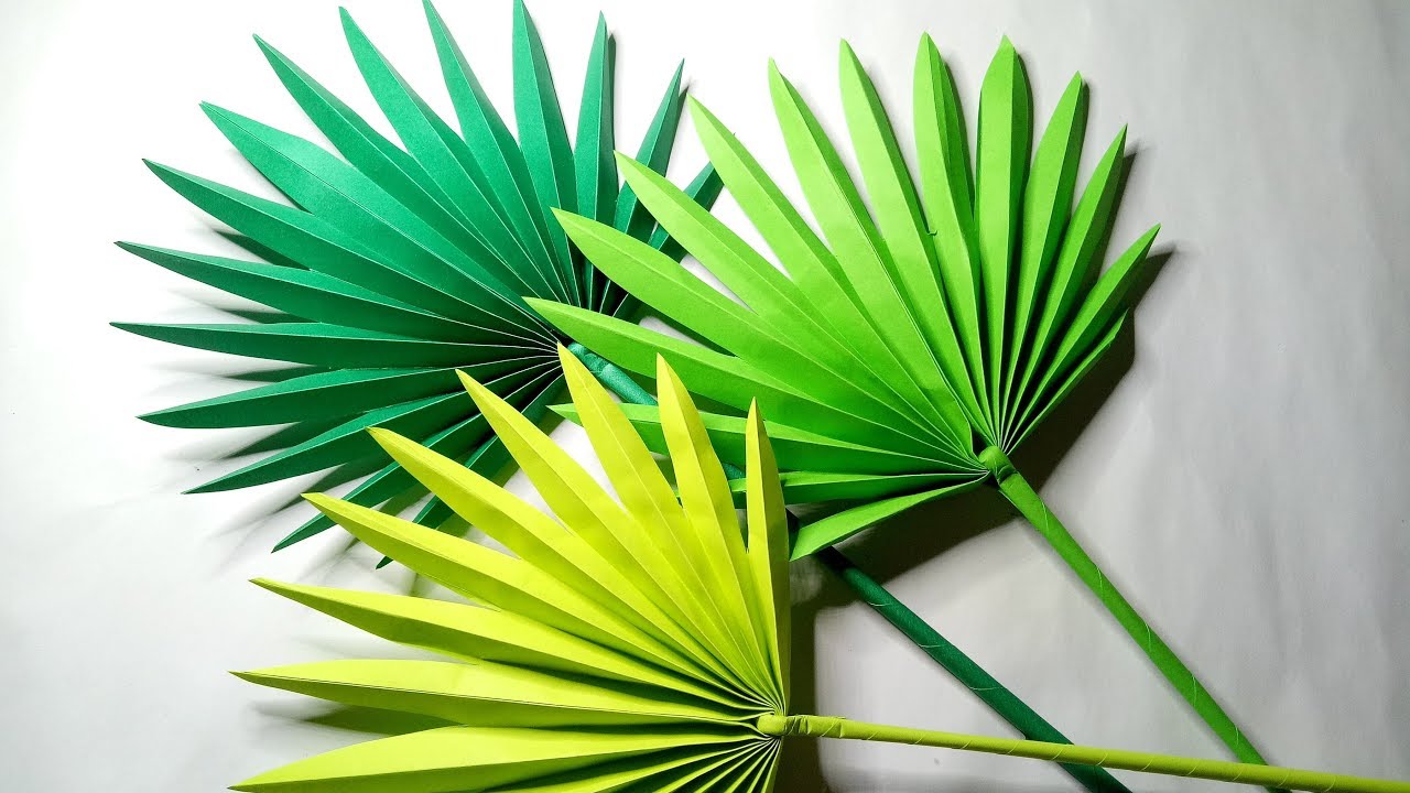 Easy paper fan decorations inspired by faux sun palm leaves