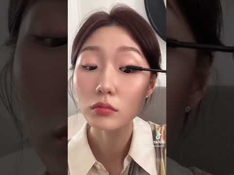 해외 유튜브, 틱톡에서 난리🔥<strong>메이블린</strong> 스카이하이 <strong>마스카라</strong> 써봄