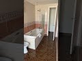 Ref:HazoZNQtXCU St�phane nous fait d�couvrir la vue de sa chambre de l'h�tel grand h�tel de la reine � nancy