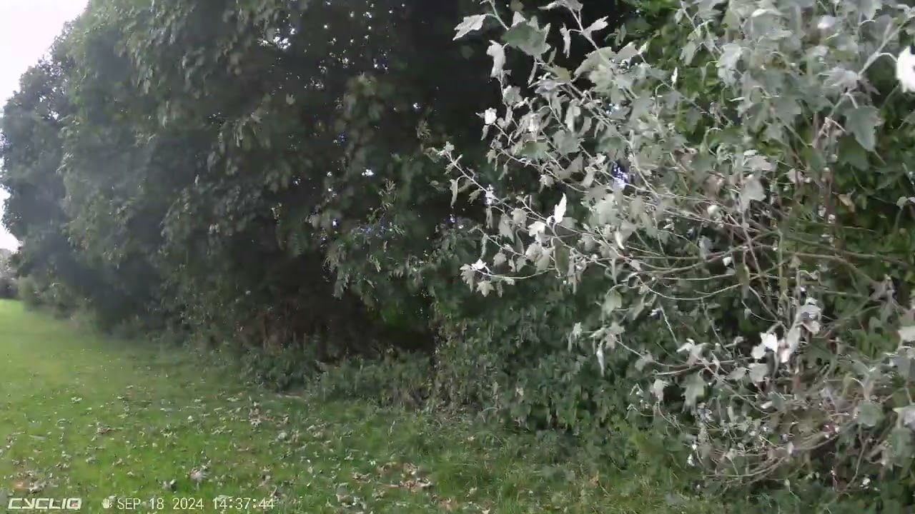 Round Hylton Road Playing Fields on a Bike In Five Minutes.