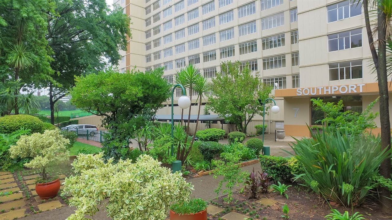 3 Bedroom Apartment for sale in Gauteng Johannesburg Bedfordview