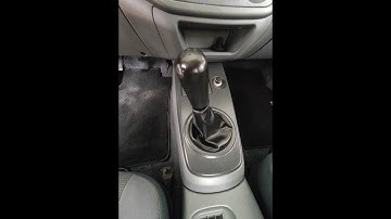 How to change shift boot in a Mitsubishi Lancer 02-06.