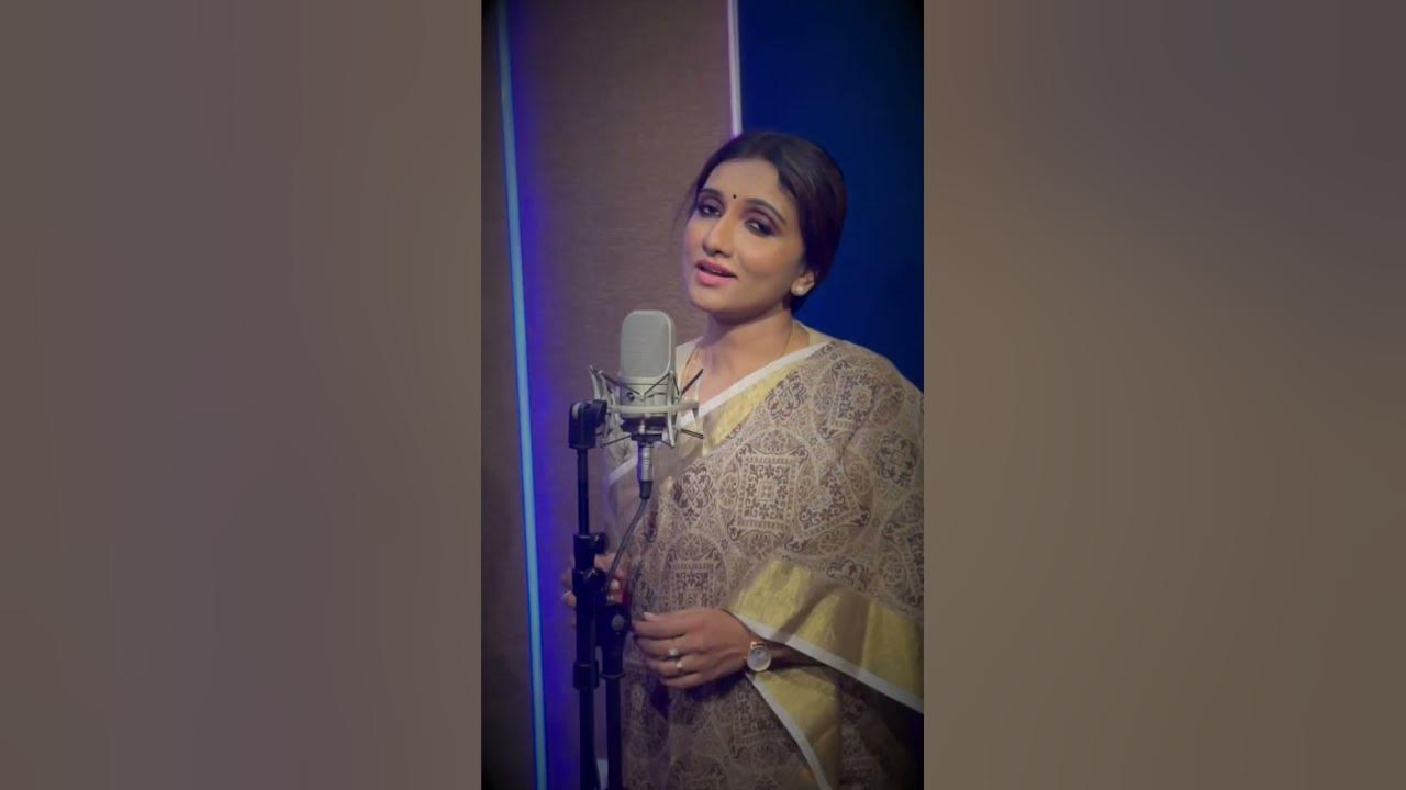 Innisai Padivarum my all time favourite! #manjari #music#singer #tamil