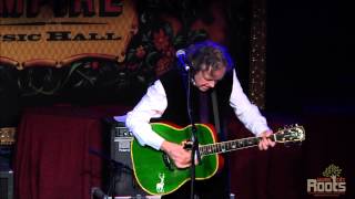 Donovan “Season Of The Witch” Live From The Belfast Nashville Songwriters Festival chords