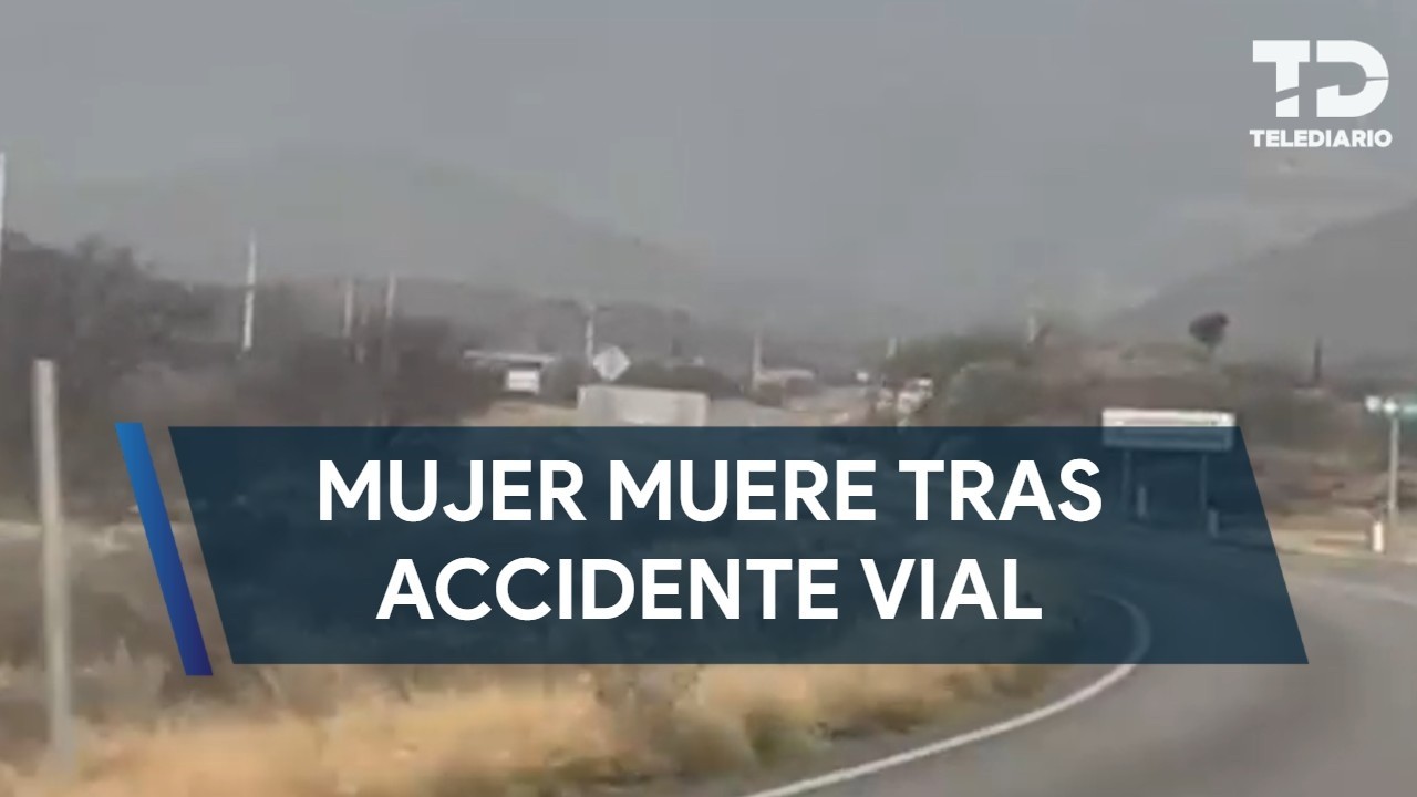 Muere madre de familia tras caer camioneta al barranco; padre e hija resultaron lesionados