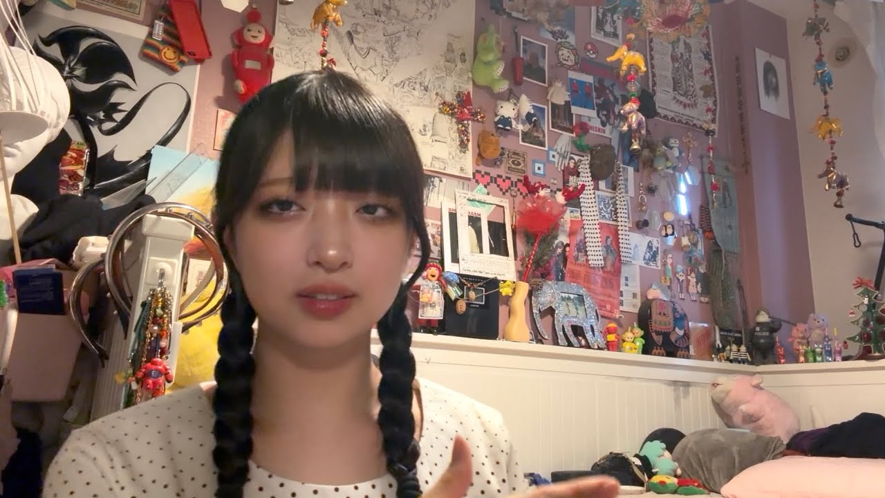 An Uncut Conversation with an Art Student - YouTube