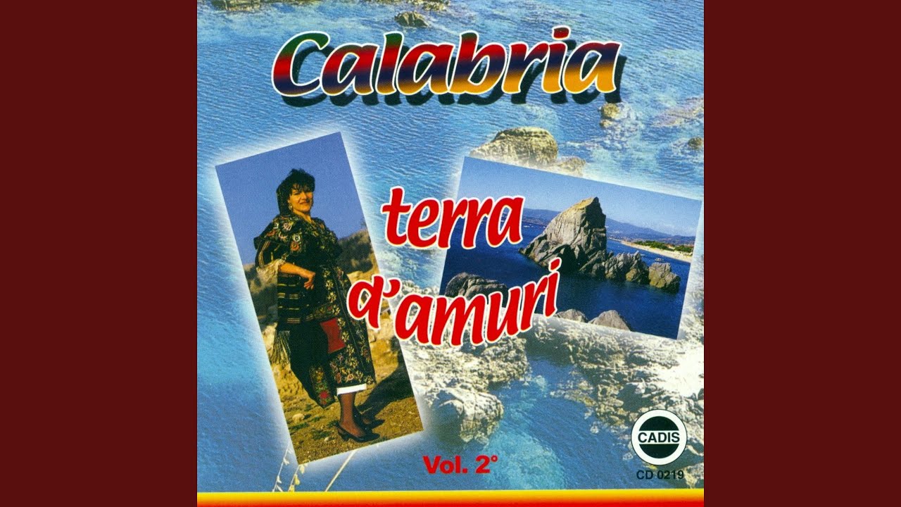 Смотреть «Sempri trusci a casa mia» на YouTube