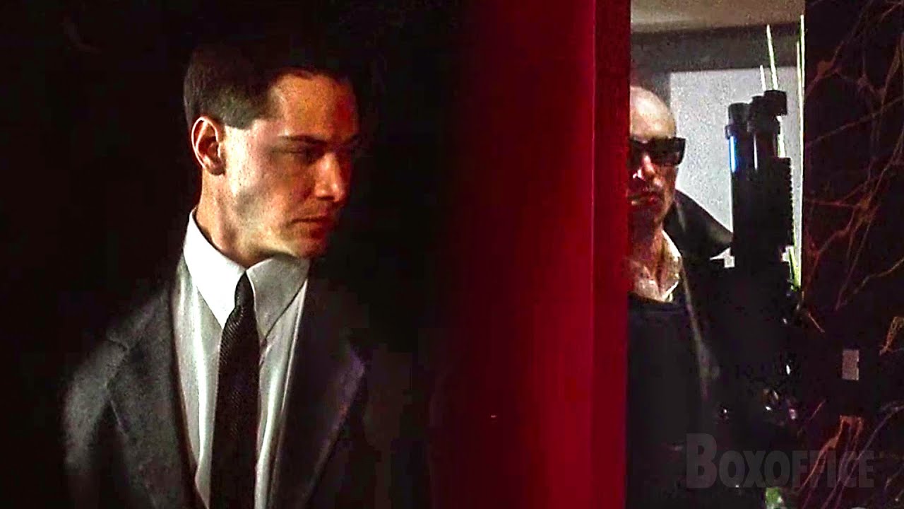 Cyberpunk thugs want to kill Keanu Reeves | Johnny Mnemonic | CLIP