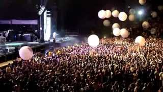 MUSE - Plug In Baby @ LA Rising 2011-7-30