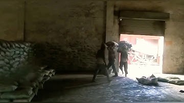 Conveyor Belt unloading