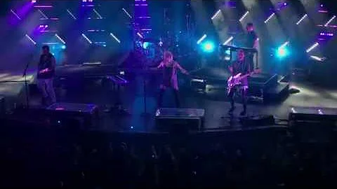 One Foot (Live in St. Paul, MN) - Walk The Moon