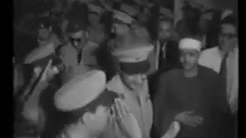 أقدم مقطع مرئى للشيخ عبد الباسط محمد عبد الصمد فى العشرينات ان شاء الله نحاول نجيب التلاوه
