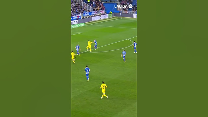 Lewy broke the ice! 🧊🔨#AlavesBarça #LaLigaHighlights #shorts #fcbarcelona