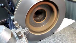 ✅ Проточка  тормозных дисков правильно! / brake disk groove/ الحز من الأقراص