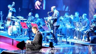 Michael Bublé - introducing his band, 19-1-2014, Amsterdam