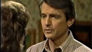 GH Early '85 30: I'd Like to Forget About Growing Up on the Waterfront