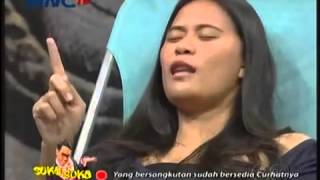 SUKA SUKA UYA Destiar Meragukan Kejantanan Pacarnya   Dancer Suka Melambai Part 3 of 5