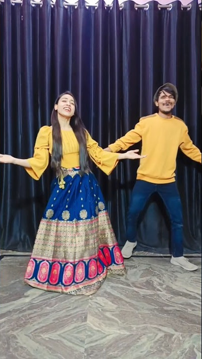 Taaron Ka Chamakta Gehna Ho|wedding Dance|easy dance steps #shorts #viralvideo